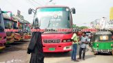 টাঙ্গাইলে অবরোধে বাস চা‌লানোর ঘোষণা দিলেওও নেতাদের বাসের চাকা ঘুরেনি!