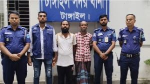 পরকীয়া প্রেমিকার ছেলে হাতে ধরা পড়ে খুন হয় ব্যবসায়ী মাসুদ রানা!